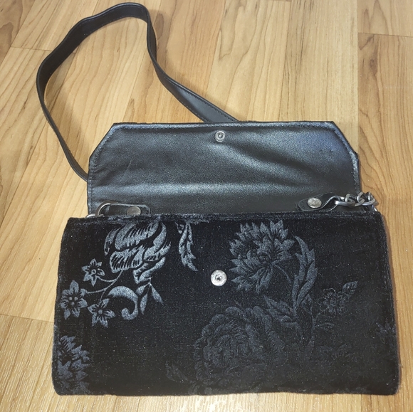 Kenneth Cole Reaction Small Slim Messenger Leather Crossbody Bag Black Gunmetal - Picture 7 of 10